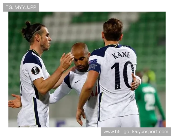 孙兴慜禁区前沿左脚抽射险些破门的启示与热爱